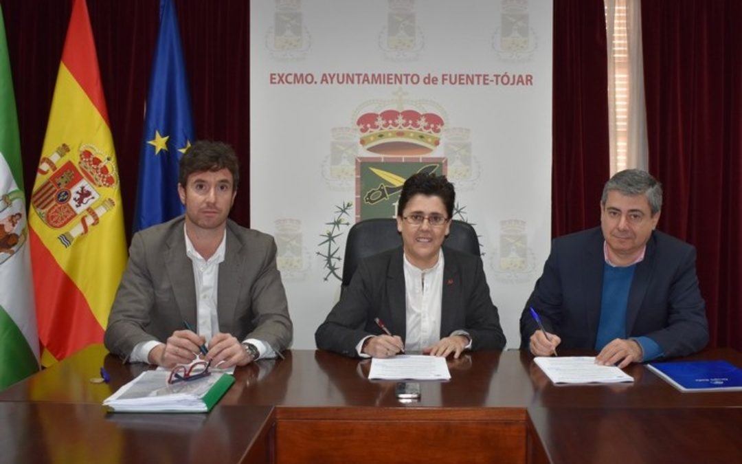 Firma del nuevo Contrato de Gestión de la Residencia Municipal de Mayores y Unidad de Atención Diurna 1
