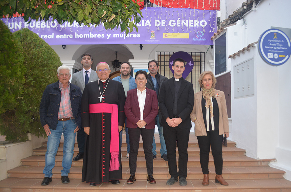 El Obispo de Córdoba es recibido en el Ayuntamiento en su Visita Pastoral a Fuente-Tójar