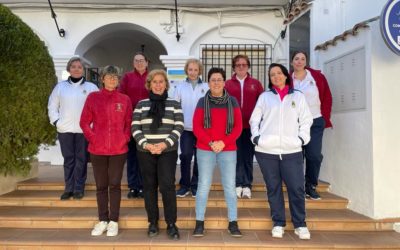 El Ayuntamiento entrega nuevos uniformes de trabajo a las Auxiliares del Servicio de Ayuda a Domicilio de Fuente-Tójar