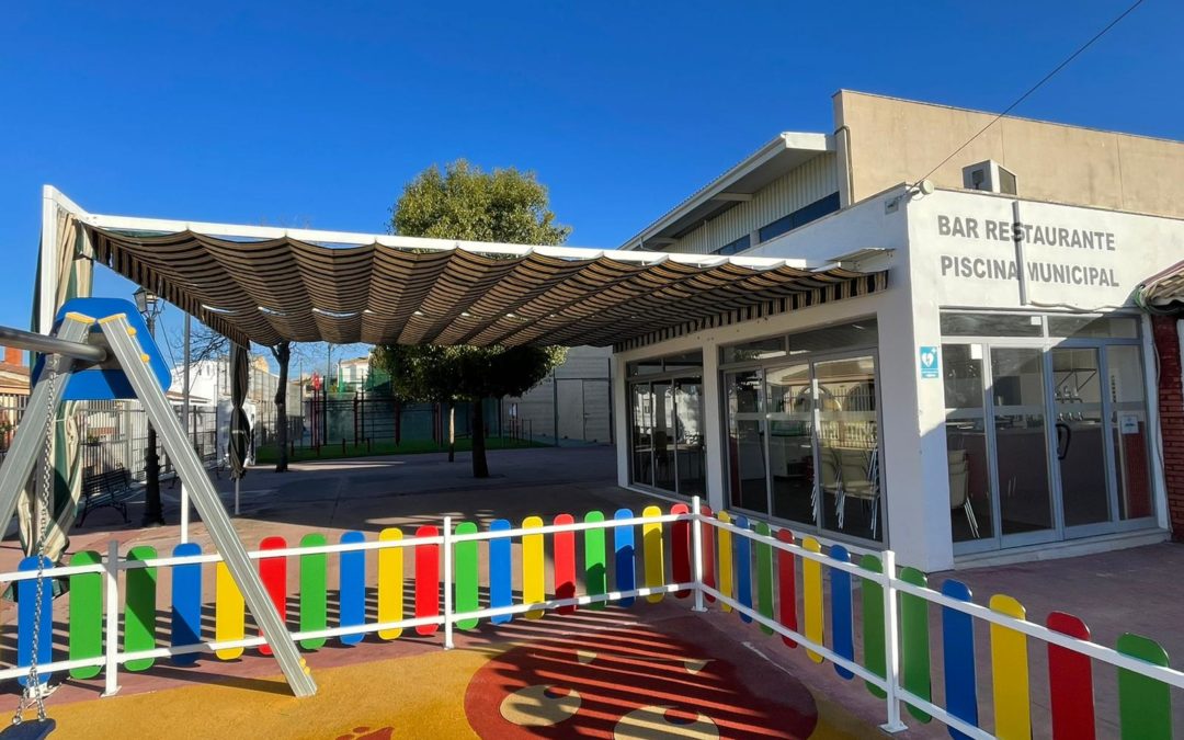 El Ayuntamiento abre la licitación para la gestión del servicio de bar en la Piscina Municipal de Fuente-Tójar