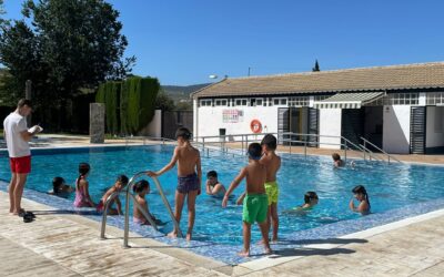 Concluyen los Cursos de Natación Infantil que han contado con medio centenar de participantes