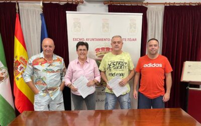 Un nuevo convenio reafirma el compromiso del Ayuntamiento de Fuente-Tójar con la Fiesta de la Alcaparra